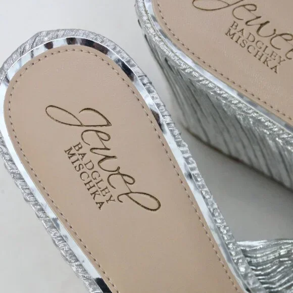 Jewel Badgley Mischka Women's Silver Metallic Hype Knot Wedge Heel Sandal Size 9 - Picture 8 of 9